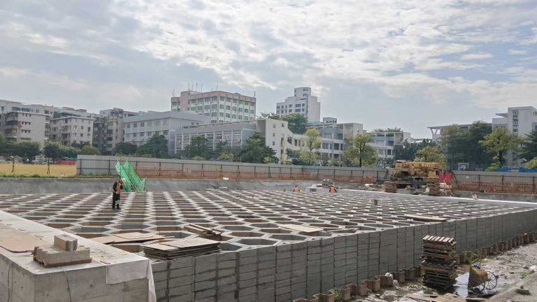 雨水收集池安装后发臭滋生蚊虫怎么办？硅砂方案彻底解决您的烦恼